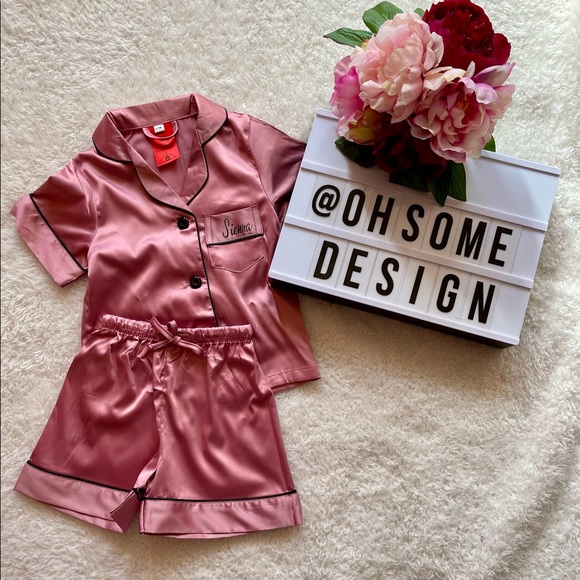 BRAND NEW satin short pjs set different colours - Picture 10 of 10